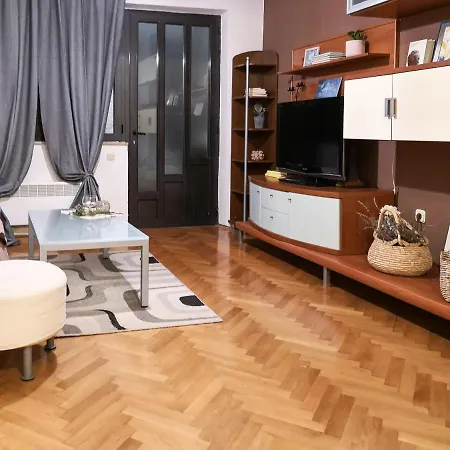 Oleander Apartamento